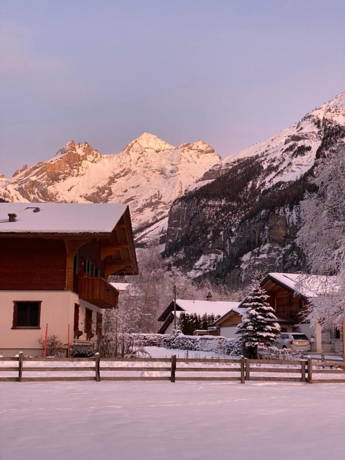 Familienferien Im Chalet Baergli Kandersteg Bagian luar foto